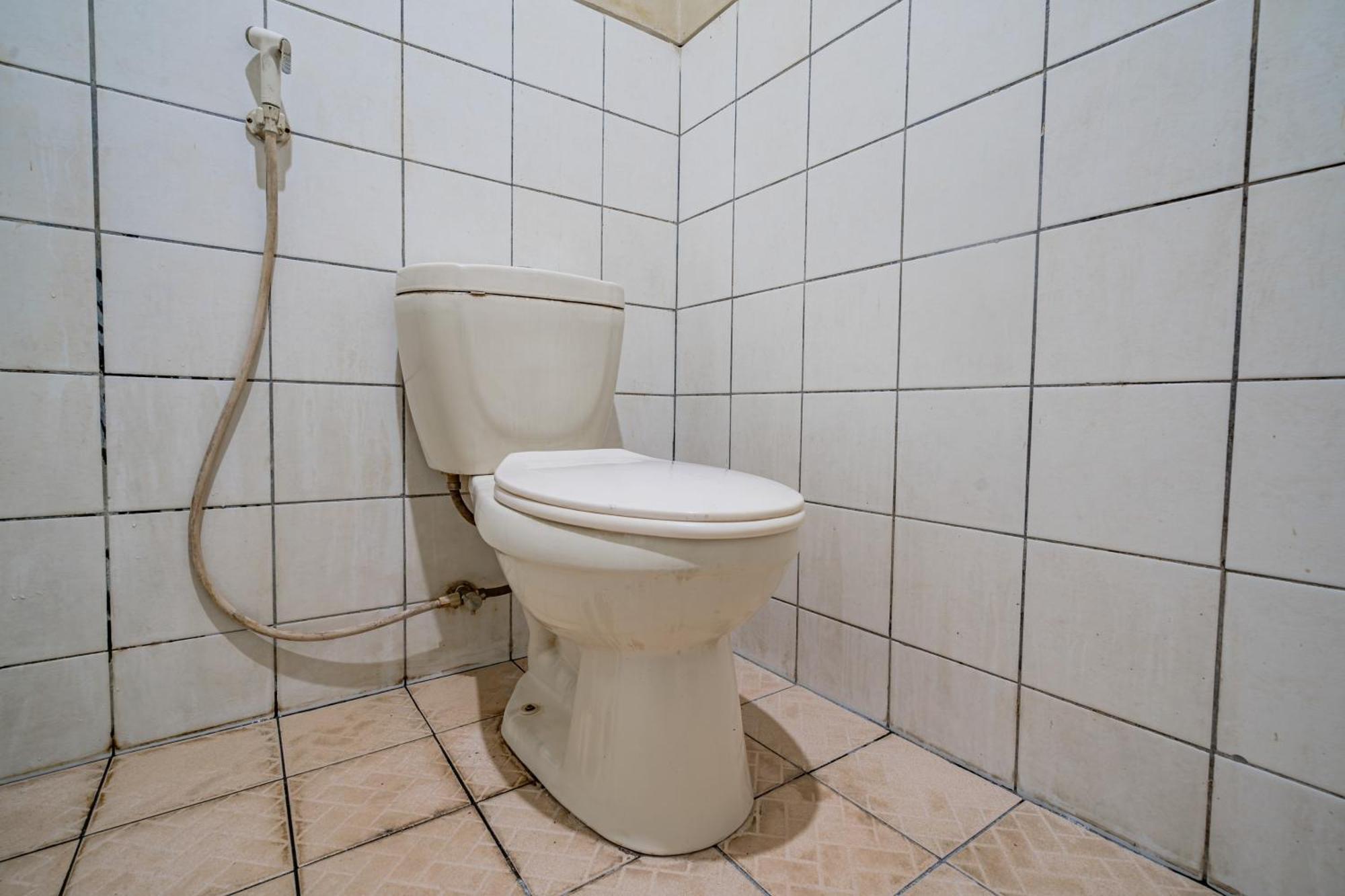 בנדונג Collection O Hotel Sanira מראה חיצוני תמונה